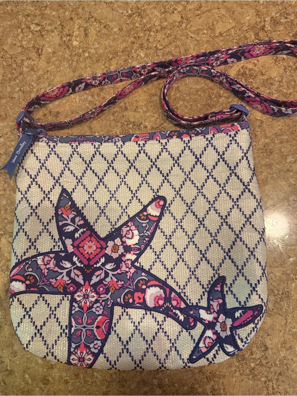 Vera Bradley Starfish Beach Tote Magenta Medallion - Picture 4 of 5